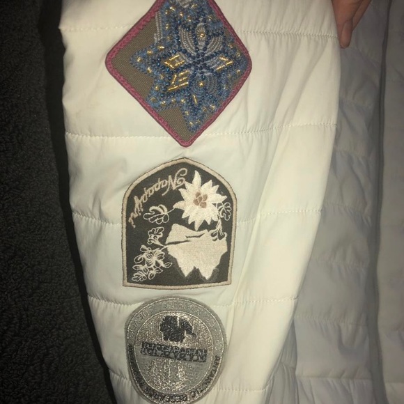 Amazing winter jacket - Picture 2 of 3